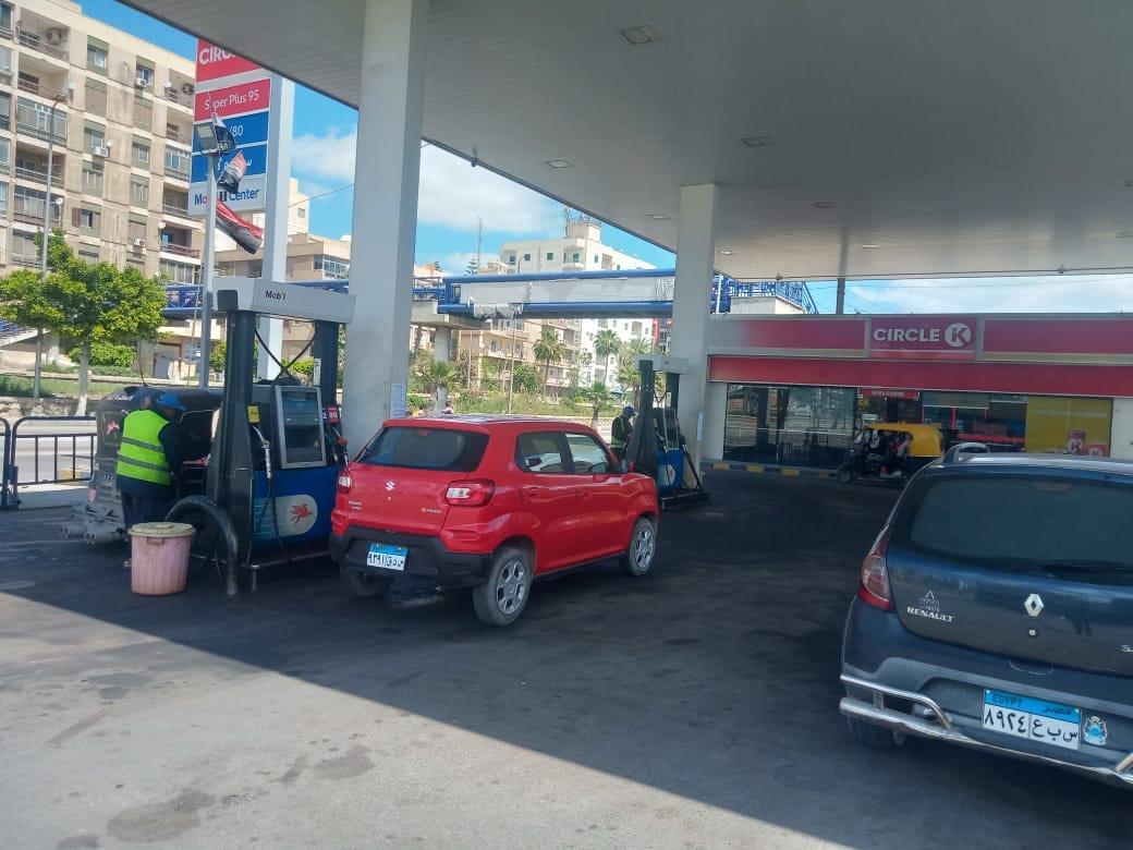 حملات مكبرة على محطات الوقود ومواقف السيارات في الإسكندرية