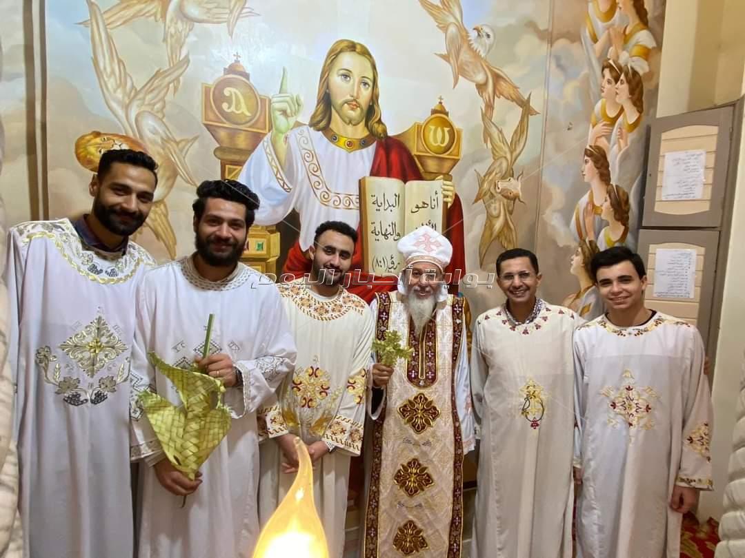 كنائس كفر الشيخ تحتفل بأحد السعف