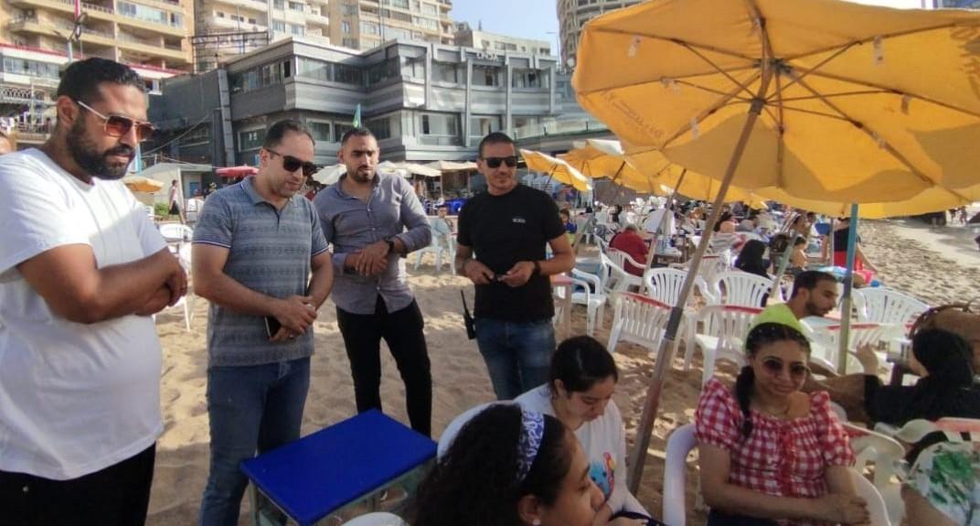 دخول ذوي الهمم بالمجان.. إحكام السيطرة على شواطئ الإسكندرية في العيد| صور