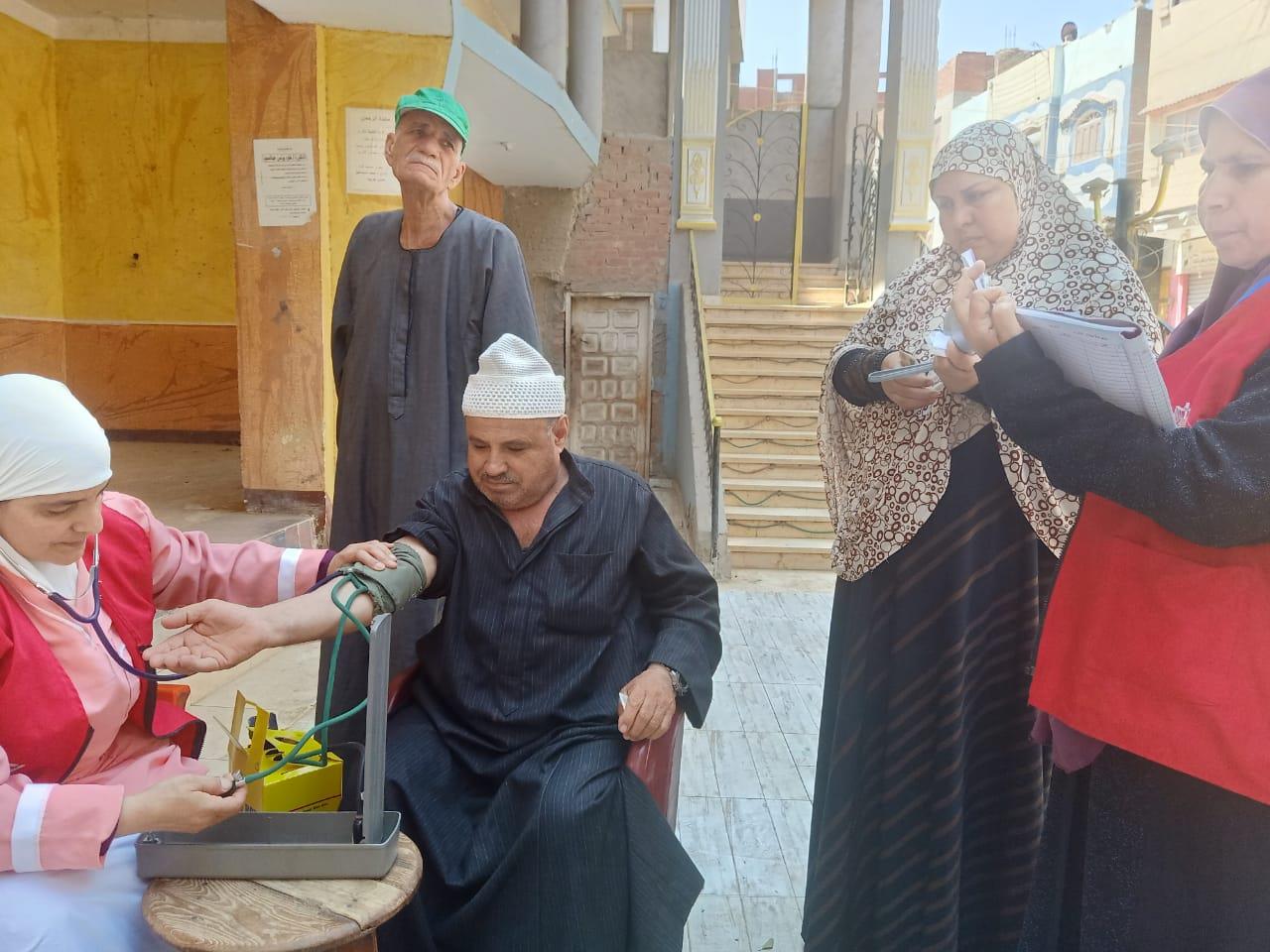 تقديم الخدمات الطبية  ل155 الف مواطن خلال عيد الأضحى المبارك بالشرقية 