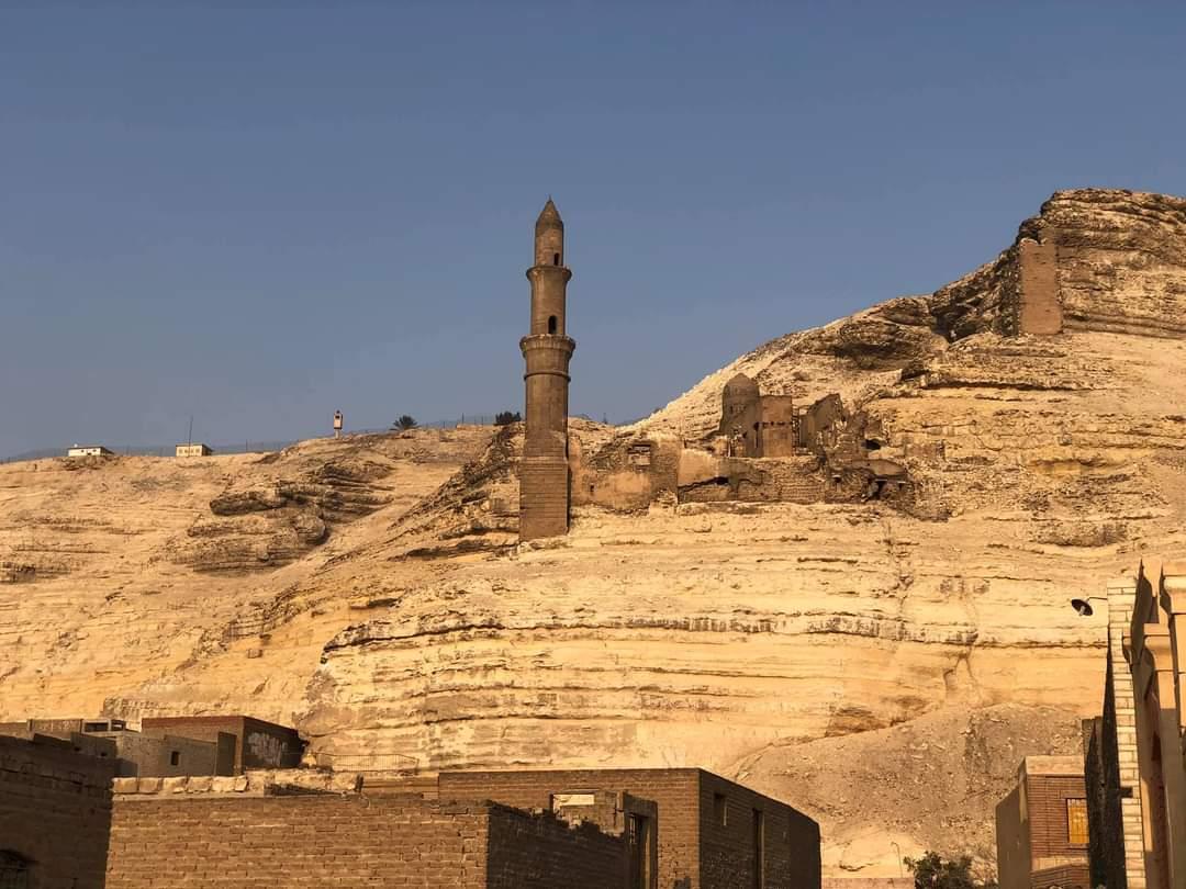 بالصور | أصل الحكاية | "جامع شاهين الخلوتي" بالأباجية: تحفة معمارية و رمزًا للروحانية وإرث صوفي