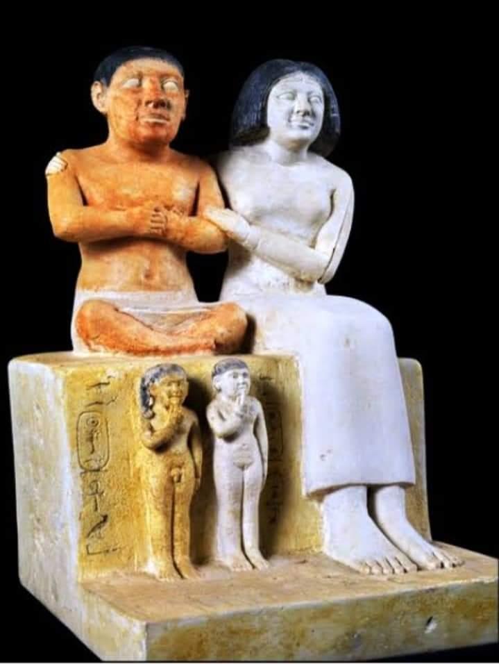 ألقاب الملكات فى عصر مصر القديمة 