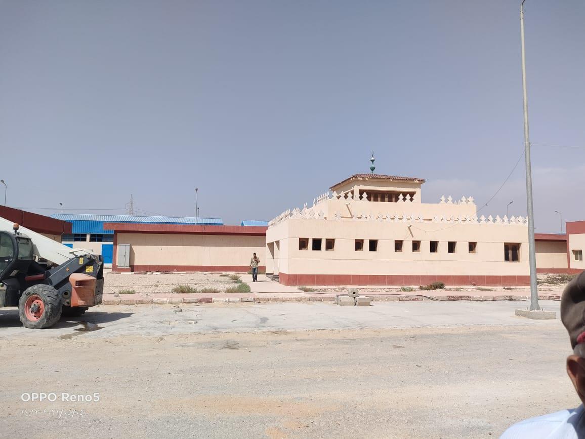 سكرتير عام محافظة الإسماعيلية يتفقد مجمع الورش الصناعية بالمستقبل