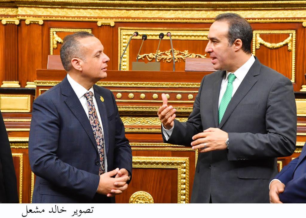 المستشار أحمد مناع يستقبل أمين عام البرلمان العربي 