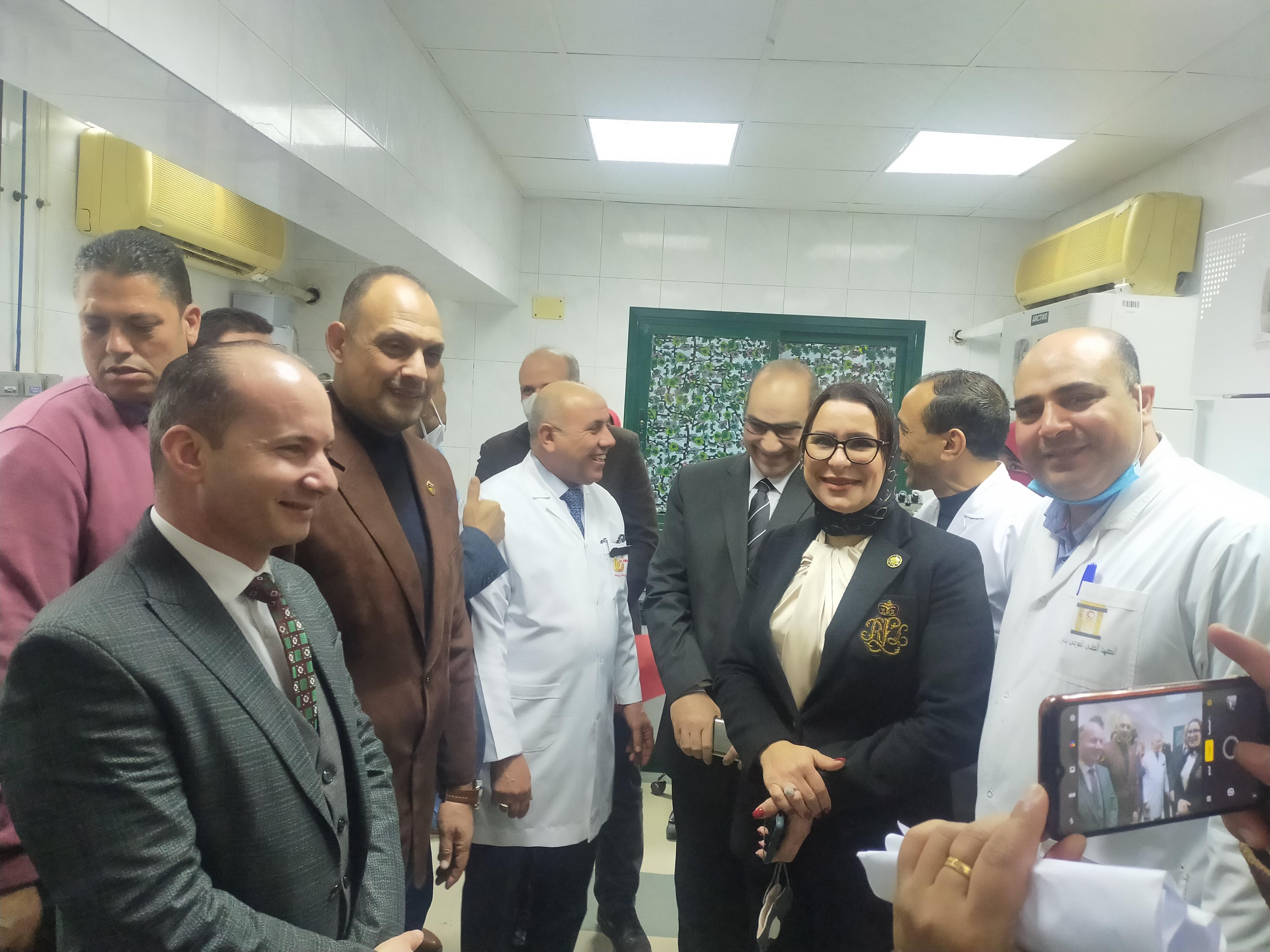د.محمد فوزى السوده رئيس الهيئة العامة للمستشفيات