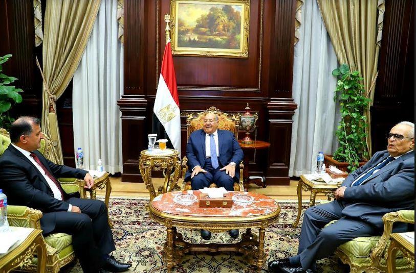 رئيس مجلس الشيوخ يلتقي سفير طاجيكستان بالقاهرة‎‎