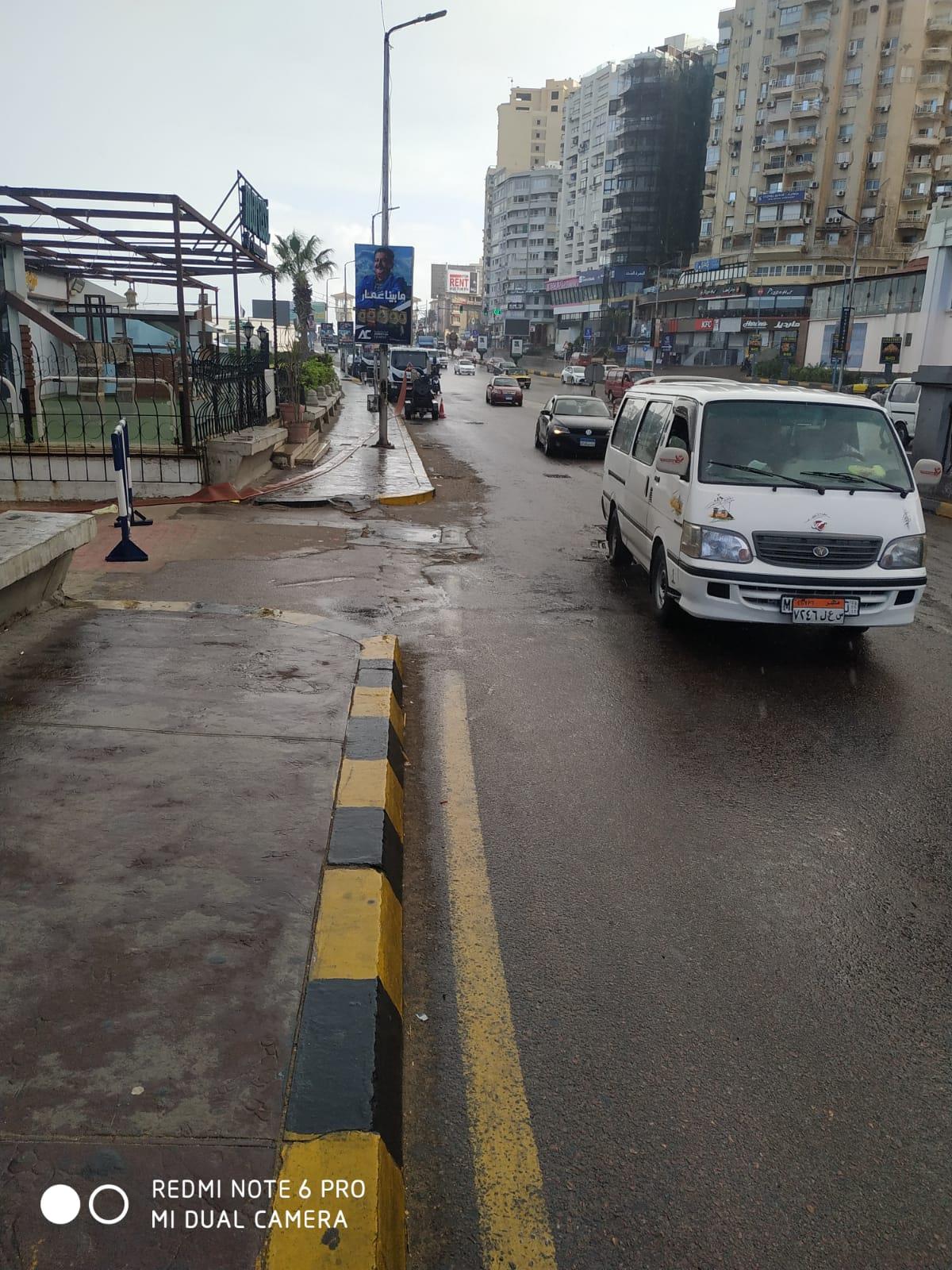 أمطار خفيفة على أحياء متفرقة بالإسكندرية