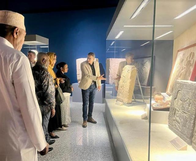  وفود رسمية تزور متحف شرم الشيخ