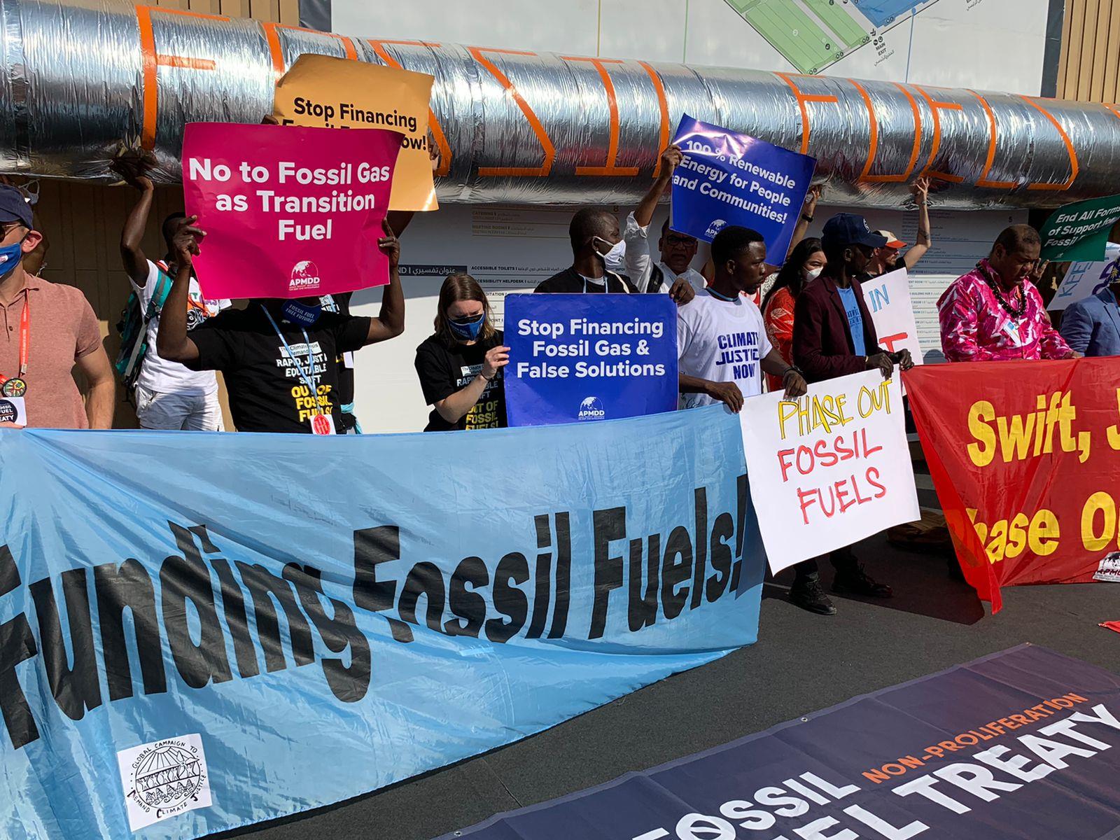 نشطاء من أندونيسيا يطالبون بالتوقف عن استخدام الوقود الأحفوري