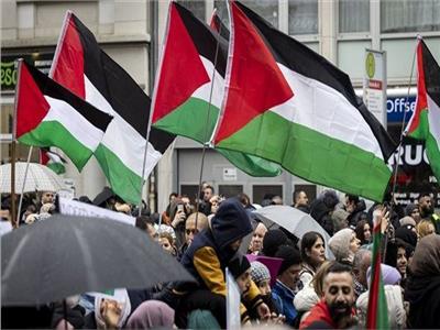 الشرطة الهولندية تعتقل 50 متظاهرا مؤيدا لفلسطين بجامعة أوتريخت