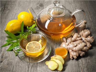 منها تعزيز جهاز المناعة.. 5 فوائد مذهلة لشاي الليمون والزنجبيل