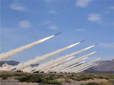 حزب الله يطلق أكثر من 100 صاروخ على قاعدة ميرون وثكنة برانيت الإسرائيليتين 