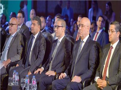 وزير الإسكان: مصر سوق واعدة للاستثمار العقاري والفرص الاستثمارية 