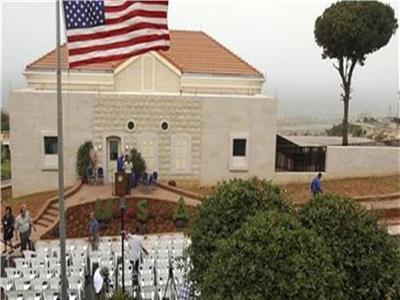 الجيش اللبناني: إطلاق نار على السفارة الأمريكية في بيروت وإصابة المُنفذ