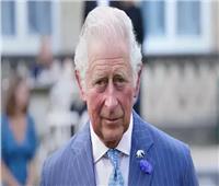 الملك تشارلز يستأنف مهامه العامة بزيارة مركز لعلاج السرطان في لندن