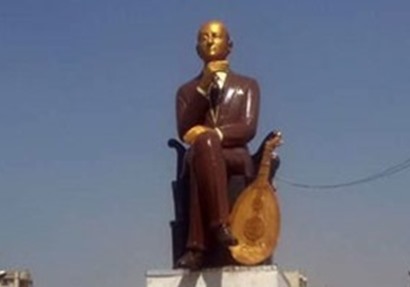 تمثال محمد عبد الوهاب