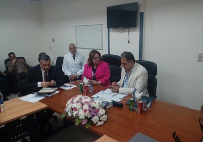 وزير الصحة خلال اجتماعه بقيادات الوزارة في بورسعيد