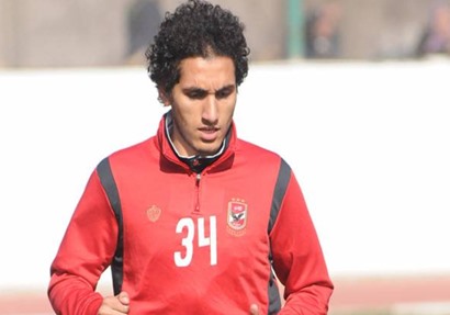 أحمد حمدي، لاعب خط وسط الفريق الأول لكرة القدم بالنادي الأهلي
