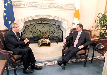 الرئيس القبرصي في حواره مع الكاتب الصحفي عمرو الخياط