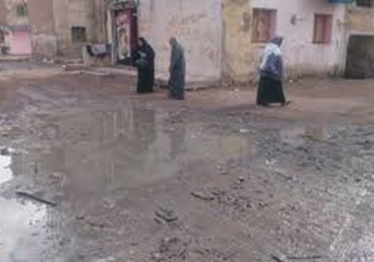 المياه الجوفية تغرق شوارع كفر عامر ..صورة أرشيفية