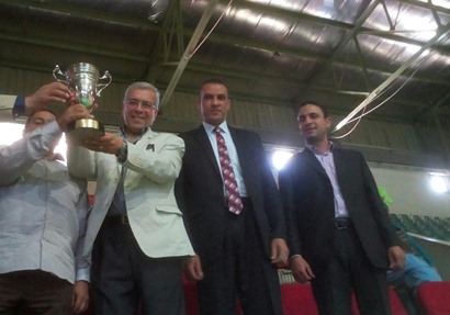  القاهرة تفوز بكأس البطولة الإقليمية لكرة القدم الخماسية