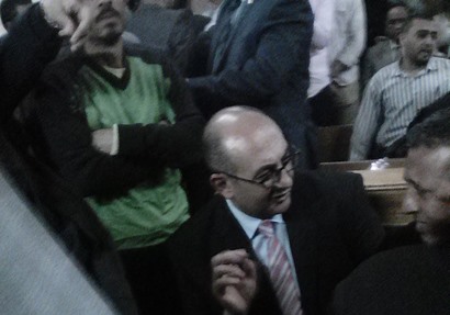 خالد علي خلال جلسة محاكمته بتهمة الفعل الفاضح