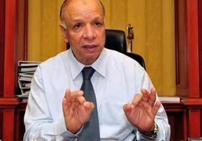 محافظ القاهرة عاطف عبد الحميد