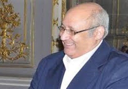  ا.د. عبد الوهاب عزت – رئيس جامعة عين شمس