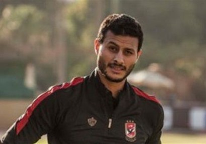 محمد الشناوي حارس مرمى الفريق الأول لكرة القدم بالنادي الأهلي