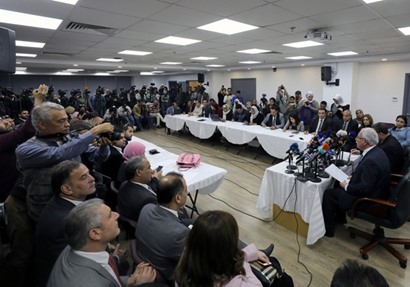 رياض المالكي خلال المؤتمر الصحفي - رويترز