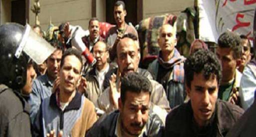 إعتصام عمال شركة " البترول المصرية للحفر بالسويس 