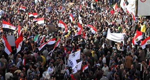 احتجاج مؤيدي أبو إسماعيل علي وقف إجراءات ترشحه