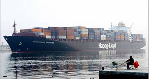ميناء سفاجا يستقبل 62 ألف طن من القمح الفرنسي