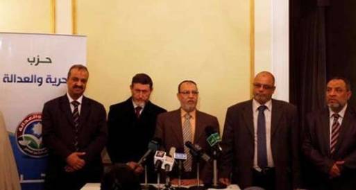 الإخوان تدعو السعودية لمراجعة قرار غلق سفارتها بالقاهرة