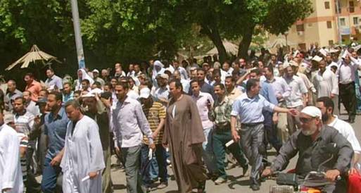 "حملة شفيق" تنظم مسيرة من سوهاج إلى أسيوط