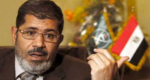 مرسي: سيشهد الشعب المصري نتائج ملموسة تعكسه تأسيسية الدستور