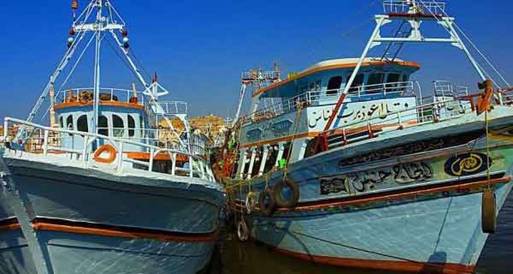 الإفراج عن مركبي صيد مصريين احتجزا في ليبيا