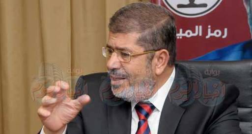مرسي يتعهد للشعب المصري بمستقبل مشرق وحياة كريمة