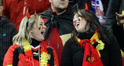مشجعو بلجيكا في يورو 2012 يبيعون تشجيعهم لهولندا