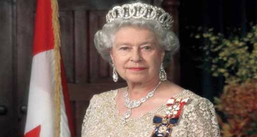 الملكة إليزابيث تحضر الاحتفال الرسمي بعيد ميلادها الـ86