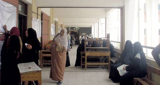 القبض على سيدة لتصويرها بطاقة التصويت ببورسعيد