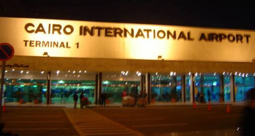 تشديد الإجراءات الأمنية بمطار القاهرة قبل إعلان الرئيس