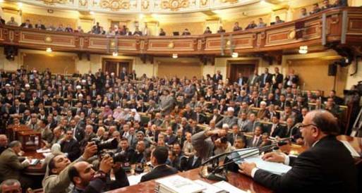 "الأغلبية الصامتة" و"الجبهة الثورية" تنتقدان قرار عودة البرلمان