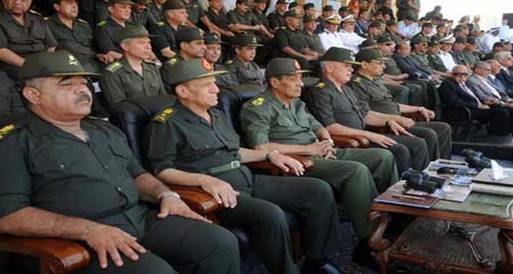 طنطاوي يشهد الاحتفال بتسليم وتسلم قيادة المنطقة الشمالية العسكرية 