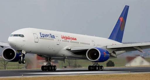 مصر للطيران تسير 24 رحلة جوية لنقل المعتمرين الاثنين