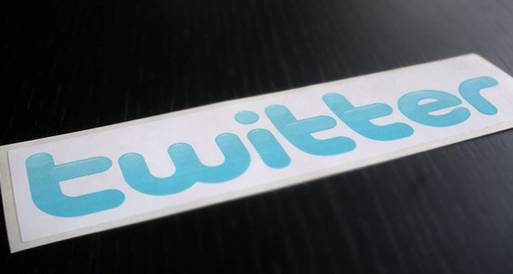 تويتر يهدد بالقضاء على ضمير المخاطب في اللغة الفرنسية