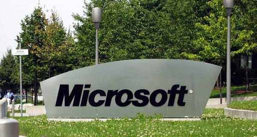 "مايكروسوفت" تفتتح أول متاجرها للبيع بالتجزئة في كندا