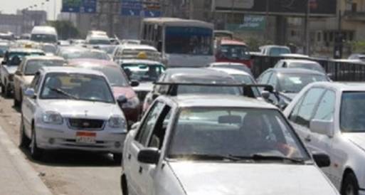 كثافات مرورية عالية في مناطق "الدائري" و"أكتوبر" و"مصر الجديدة" 