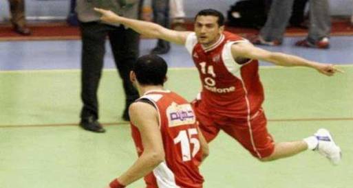 الأهلي يتأهل إلى الدور الثاني لبطولة الحريري لكرة السلة 