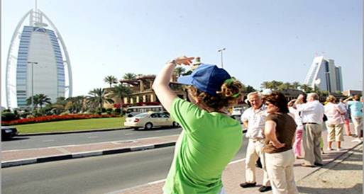 سياحة دبي تروج لنفسها في سوق السفر العالمي بلندن